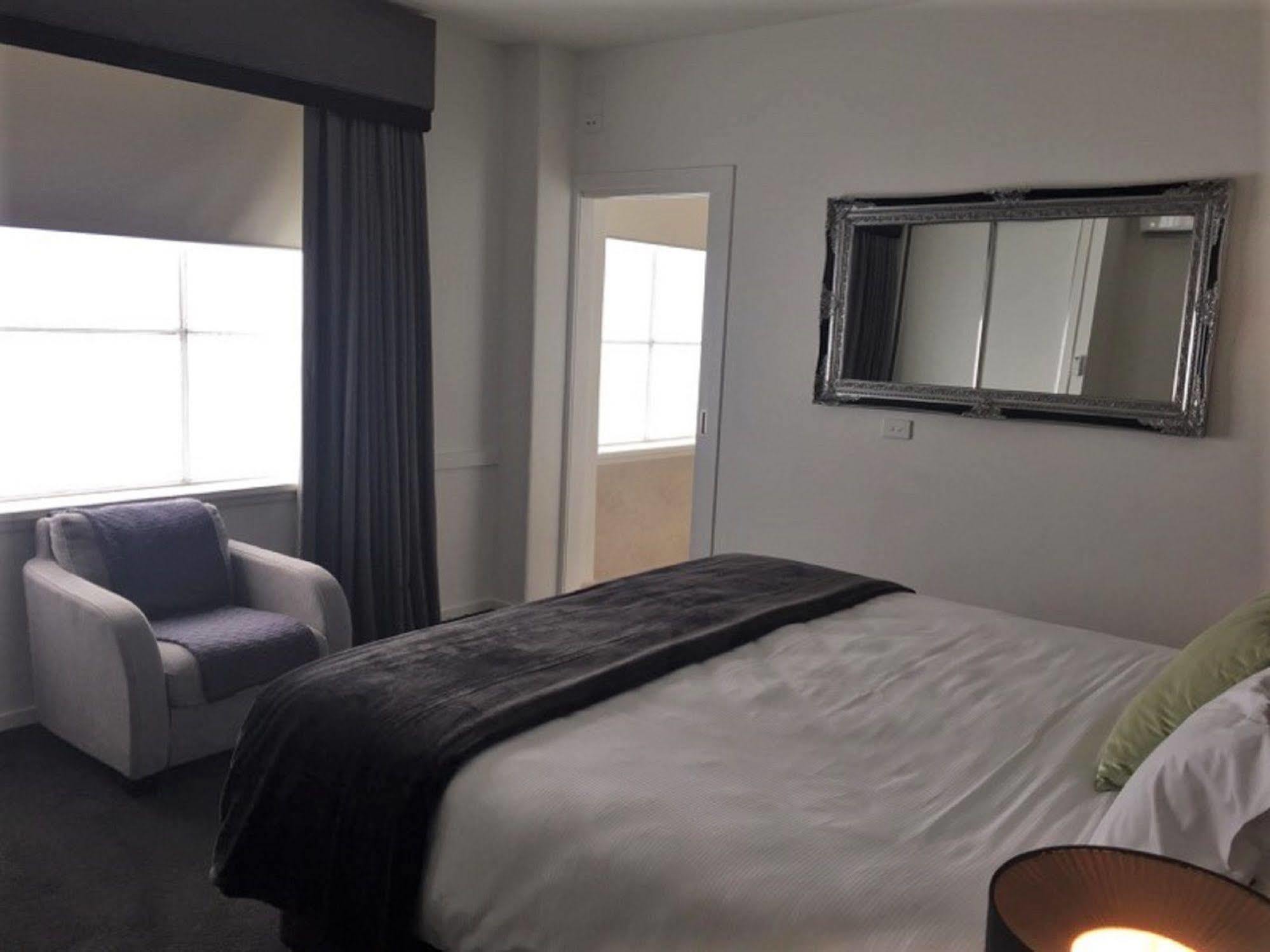 Ballarat Premier Apartments Bagian luar foto