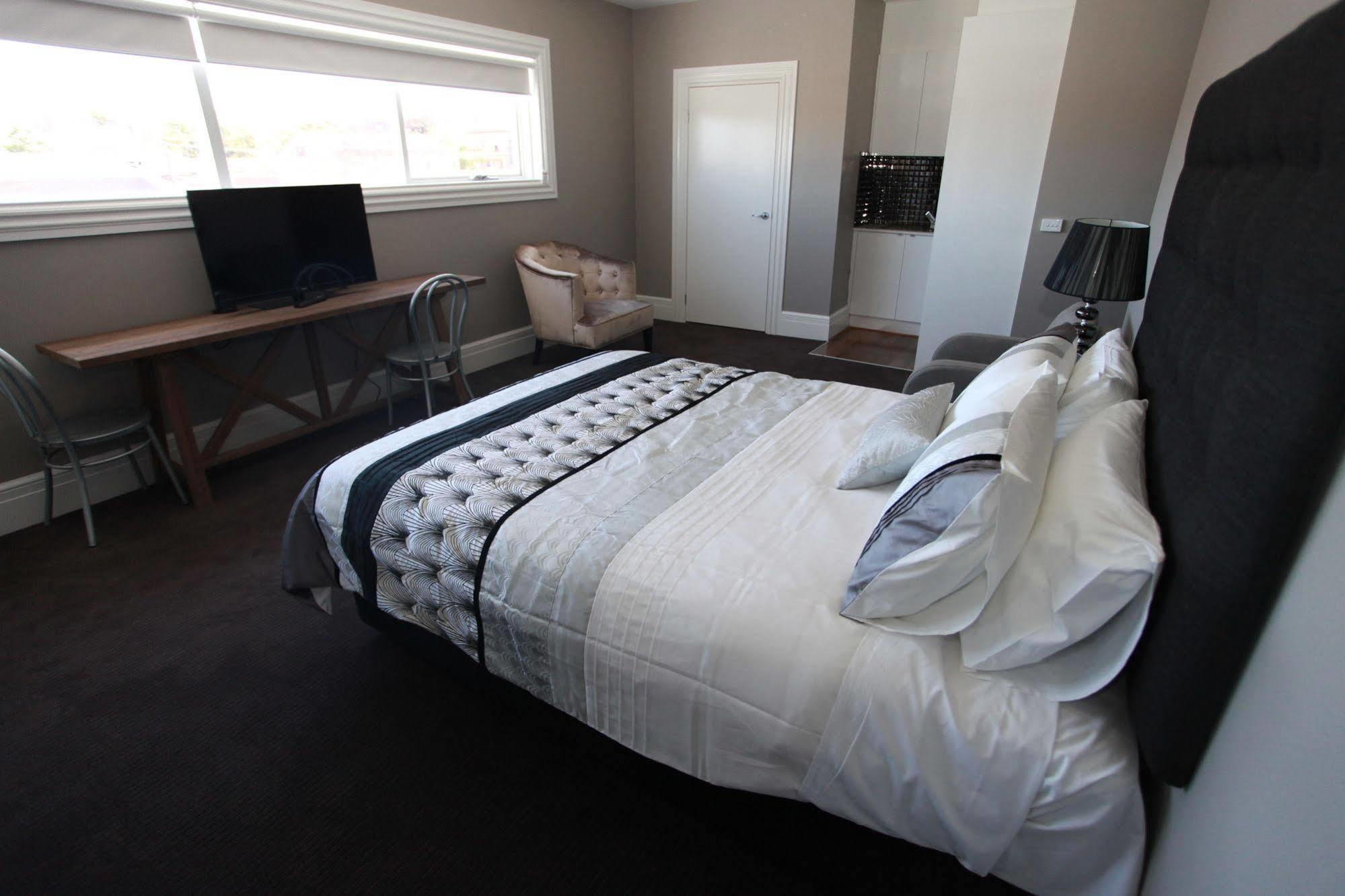 Ballarat Premier Apartments Bagian luar foto